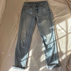 American Eagle Light Wash Flex Straight Leg Jeans